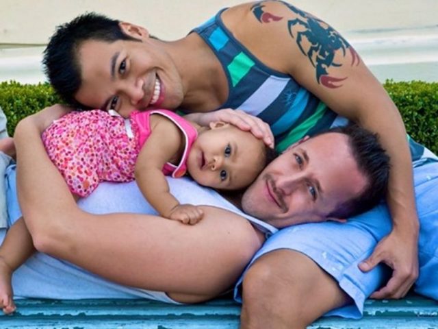 Adopción LGBT registra efectos positivos